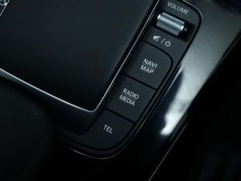 MERCEDES-BENZ CLA 1.3 CLA250e 15.6kWh AMG Line (Premium) Coupe 4dr Petrol Plug-in 