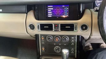 LAND ROVER RANGE ROVER 3.6 Range Rover Vogue TDV8 Auto 4WD 5dr