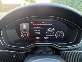Audi RS 4 2.9 RS 4 Carbon Black TFSI Quattro Auto 4WD 5dr