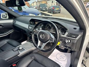 MERCEDES-BENZ E-CLASS 2.1 E250 Sport CDi BlueEfficiency Auto 5dr