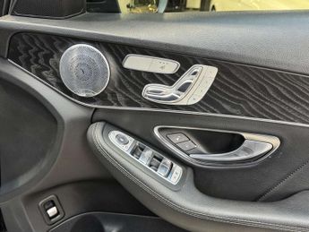 MERCEDES-BENZ C-CLASS 2.1 C250 D AMG Line Premium+ Auto 5dr