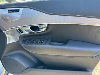 Volvo XC90 2.0 XC90 R-Design Pro D5 PowerPulse AWD Auto 4WD 5dr