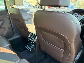 Skoda SUPERB 2.0 Superb Laurin & Klement TDI Semi-Auto 5dr