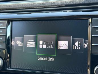 Skoda SUPERB 2.0 Superb Laurin & Klement TDI Semi-Auto 5dr