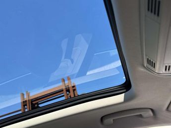 Skoda SUPERB 2.0 Superb Laurin & Klement TDI Semi-Auto 5dr