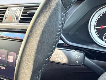 Skoda SUPERB 2.0 Superb Laurin & Klement TDI Semi-Auto 5dr