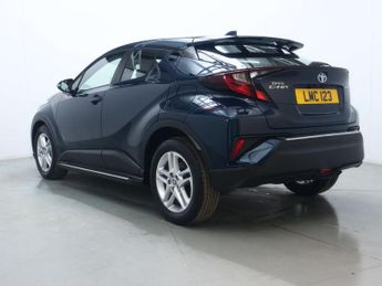 TOYOTA C-HR 1.8 VVT-h GPF Icon SUV 5dr Petrol Hybrid CVT Euro 6 (s/s) (122 p