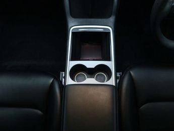 TESLA MODEL 3 Standard Range Plus Saloon 4dr Electric Auto RWD (241 bhp)