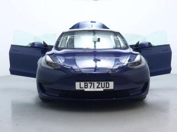 TESLA MODEL 3 Standard Range Plus Saloon 4dr Electric Auto RWD (241 bhp)
