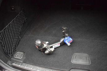 Volvo XC60 2.0 XC60 R-Design Pro T8 Recharge AWD Auto 4WD 5dr