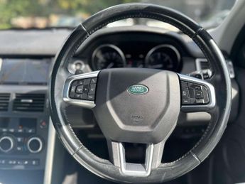 Land Rover Discovery Sport 2.0 TD4 HSE Black Auto 4WD Euro 6 (s/s) 5dr