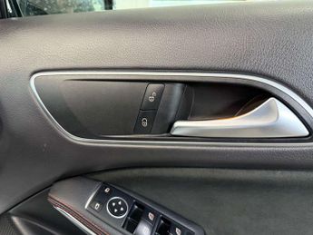 MERCEDES-BENZ GLA 1.6 GLA 180 AMG Line Edition Auto 5dr