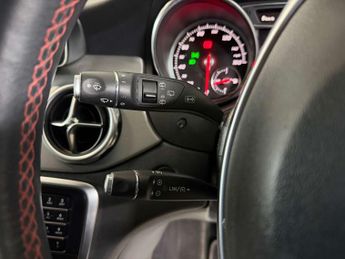 MERCEDES-BENZ GLA 1.6 GLA 180 AMG Line Edition Auto 5dr