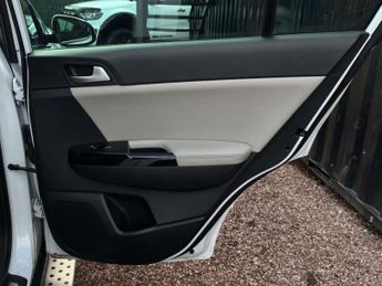 KIA SPORTAGE 1.7 Sportage GT-Line CRDi ISG Semi-Auto 5dr