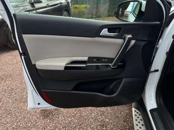 KIA SPORTAGE 1.7 Sportage GT-Line CRDi ISG Semi-Auto 5dr