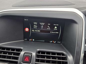 VOLVO XC60 2.4 XC60 SE Luxury Nav D5 AWD Auto 4WD 5dr