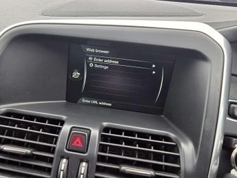 VOLVO XC60 2.4 XC60 SE Luxury Nav D5 AWD Auto 4WD 5dr