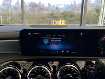 MERCEDES-BENZ CLA 1.3 CLA 250 AMG Line Premium E Auto 4dr