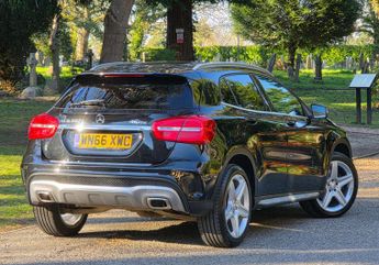 MERCEDES-BENZ GLA 2.1 GLA 220 D 4Matic AMG Line Premium Auto 4WD 5dr