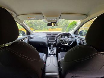 NISSAN QASHQAI 1.3 Qashqai N-Connecta DiG-T Semi-Auto 5dr