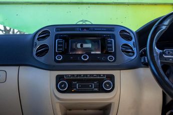VOLKSWAGEN TIGUAN 2.0 Tiguan Match TDI BlueMotion Technology 4Motion Semi-Auto 4WD