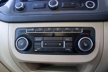 VOLKSWAGEN TIGUAN 2.0 Tiguan Match TDI BlueMotion Technology 4Motion Semi-Auto 4WD