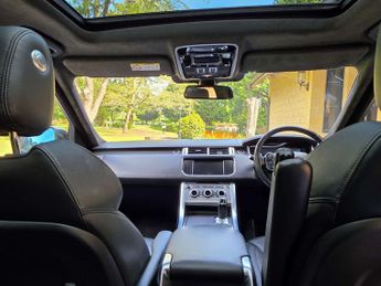 LAND ROVER RANGE ROVER SPORT 3.0 Range Rover Sport Autobiography Dynamic SDV6 Auto 4WD 5dr