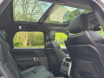 LAND ROVER RANGE ROVER SPORT 3.0 Range Rover Sport Autobiography Dynamic SDV6 Auto 4WD 5dr