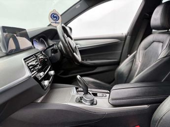 BMW 5 Series 3.0 530d M Sport Auto 4dr