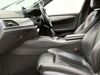 BMW 5 Series 3.0 530d M Sport Auto 4dr