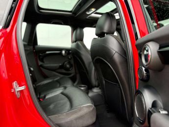 MINI Hatch 2.0 Cooper S Auto 5dr