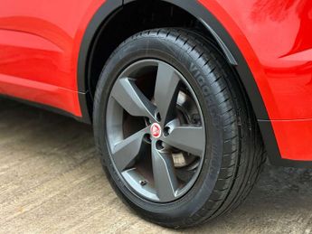 Jaguar E-PACE 2.0 E-Pace Chequered Flag D AWD Auto 4WD 5dr