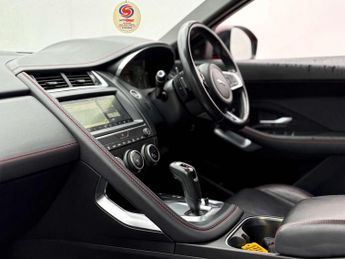 Jaguar E-PACE 2.0 E-Pace Chequered Flag D AWD Auto 4WD 5dr