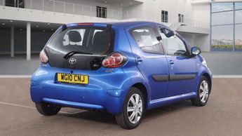 TOYOTA AYGO 1.0 Aygo Blue VVT-i Semi-Auto 5dr