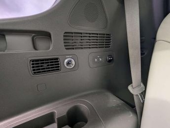 Hyundai SANTA FE 1.6 Santa Fe Ultimate HEV Auto 4WD 5dr