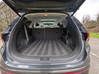 Hyundai SANTA FE 1.6 Santa Fe Ultimate HEV Auto 4WD 5dr