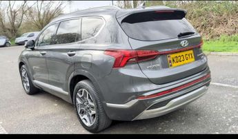 Hyundai SANTA FE 1.6 Santa Fe Ultimate HEV Auto 4WD 5dr