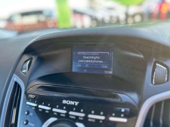 FORD FOCUS 1.0 Focus Titanium Navigator T 5dr