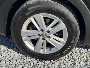 VAUXHALL GRANDLAND X 1.2 Grandland X SE T S/S Auto 5dr