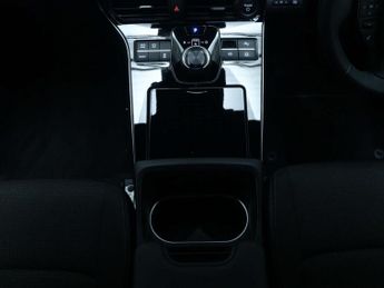TOYOTA BZ4X 71.4kWh Motion SUV 5dr Electric Auto (11kW OBC) (204 ps)