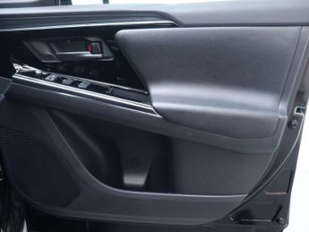 TOYOTA BZ4X 71.4kWh Motion SUV 5dr Electric Auto (11kW OBC) (204 ps)