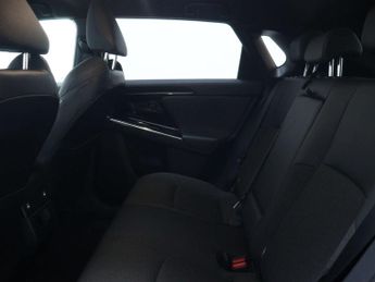 TOYOTA BZ4X 71.4kWh Motion SUV 5dr Electric Auto (11kW OBC) (204 ps)