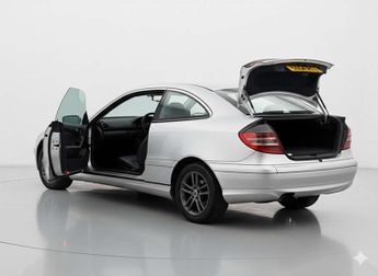 MERCEDES C-CLASS 1.8 C180 Kompressor SE Auto 3dr