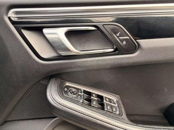 PORSCHE MACAN 3.0 Macan S D Semi-Auto 4WD 5dr