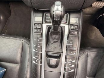 PORSCHE MACAN 3.0 Macan S D Semi-Auto 4WD 5dr