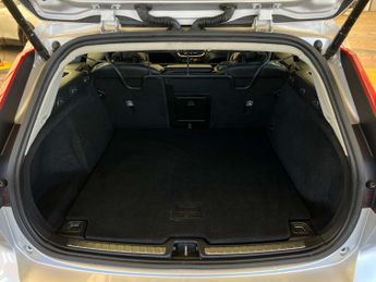 VOLVO V60 2.0 V60 Inscription D4 Auto 5dr