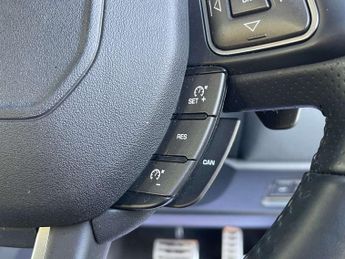 Land Rover Range Rover Evoque 2.0 Range Rover Evoque HSE Dynamic Luxury Si4 240 Auto 4WD 5dr