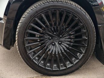 Land Rover DEFENDER 3.0 Defender S D MHEV Auto 4WD 5dr