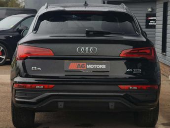 Audi Q5 2.0 Q5 Sportback 45 TFSI MHEV S Line Quattro Semi-Auto 4WD 5dr