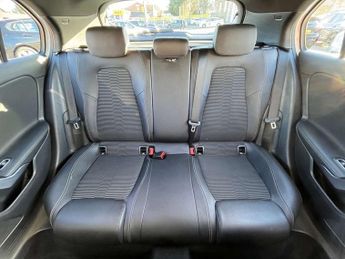 MERCEDES-BENZ A-CLASS 1.5 A 180 Sport D Auto 5dr